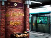 Xiaomi a étendu son édition spéciale Harry Potter au métro de Pékin. (Source de l'image : Xiaomi)