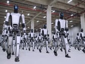 L'"armée de robots humanoïdes" de la Chine : une vidéo virale de livraisons massives suscite des craintes