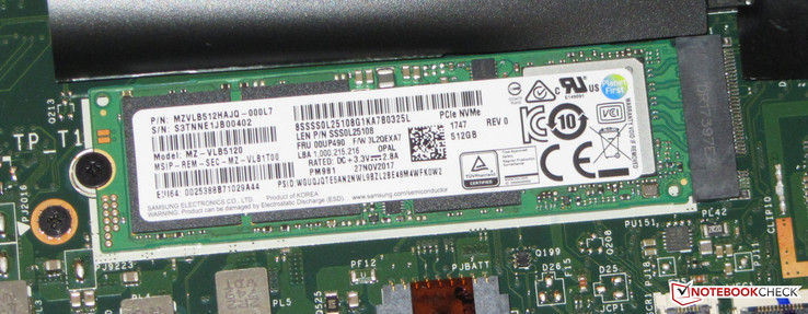 Un SSD NVMe équipe le Lenovo ThinkPad X380 Yoga.