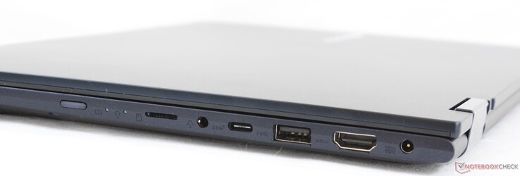 Côté droit : bouton de démarrage, lecteur de carte micro SD, prise jack, USB C 3.2 Gen. 2, USB A 3.2 Gen. 2, HDMI, entrée secteur.