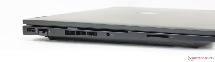 A gauche : USB-A 5 Gbps, Gigabit RJ-45, casque 3,5 mm, lecteur de carte SD