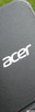 Acer Aspire P3-171: le boitier donne une impresion de solidité et de durabilité.