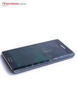 Le Samsung Galaxy Note Edge est en test chez Notebookcheck grâce à Samsung Allemagne.