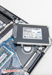 Du haut de ses 5 mm d'épaisseur, le SSD Samsung PM851 est extrêmement rapide...