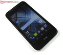 L'écran TFT du HTC Desire 310 arbore une résolution de 854x480 pixels.
