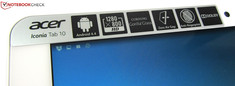 Cette bandelette-étiquette détaille les fonctionnalités clés de la tablette.