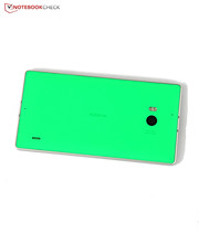 Le Lumia 930 est par ailleurs incroyablement robuste.