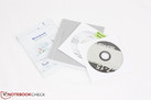 Guide de demarrage, manuel de service, disque de pilotes et un disque d'installation de Windows 8 inclu