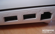 2x USB 2.0 et RJ45 Fast Ethernet LAN sur la droite
