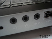 3 ports audio (casque, line-out, microphone/line in)sur la droite