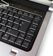 Le clavier du portable est pratiquement identique à celui du XPS M1530 et offre une sensation de frappe légère très agréable.
