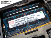 Deux barrettes de 2048 Mo de RAM DDR3