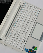 Le touchpad est comme avec le Eee PC 900, Multitouch.