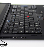 Le clavier prend également la dispositiond des Thinkpads.