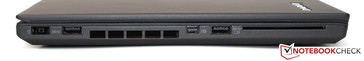 Left: Power socket, USB 3.0, mini-DisplayPort, USB 3.0, SmartCard reader
