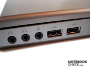 Trois ports audio et 2 ports USB 2.0 sur la droite