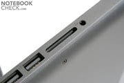 Le lecteur de cartes SD près du port FireWire change des MacBook blancs.