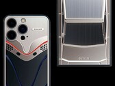 L'iPhone 15 Pro Max ( Apple ) et le Samsung Galaxy S24 Ultra ont été transformés par Caviar. (Image : Caviar)
