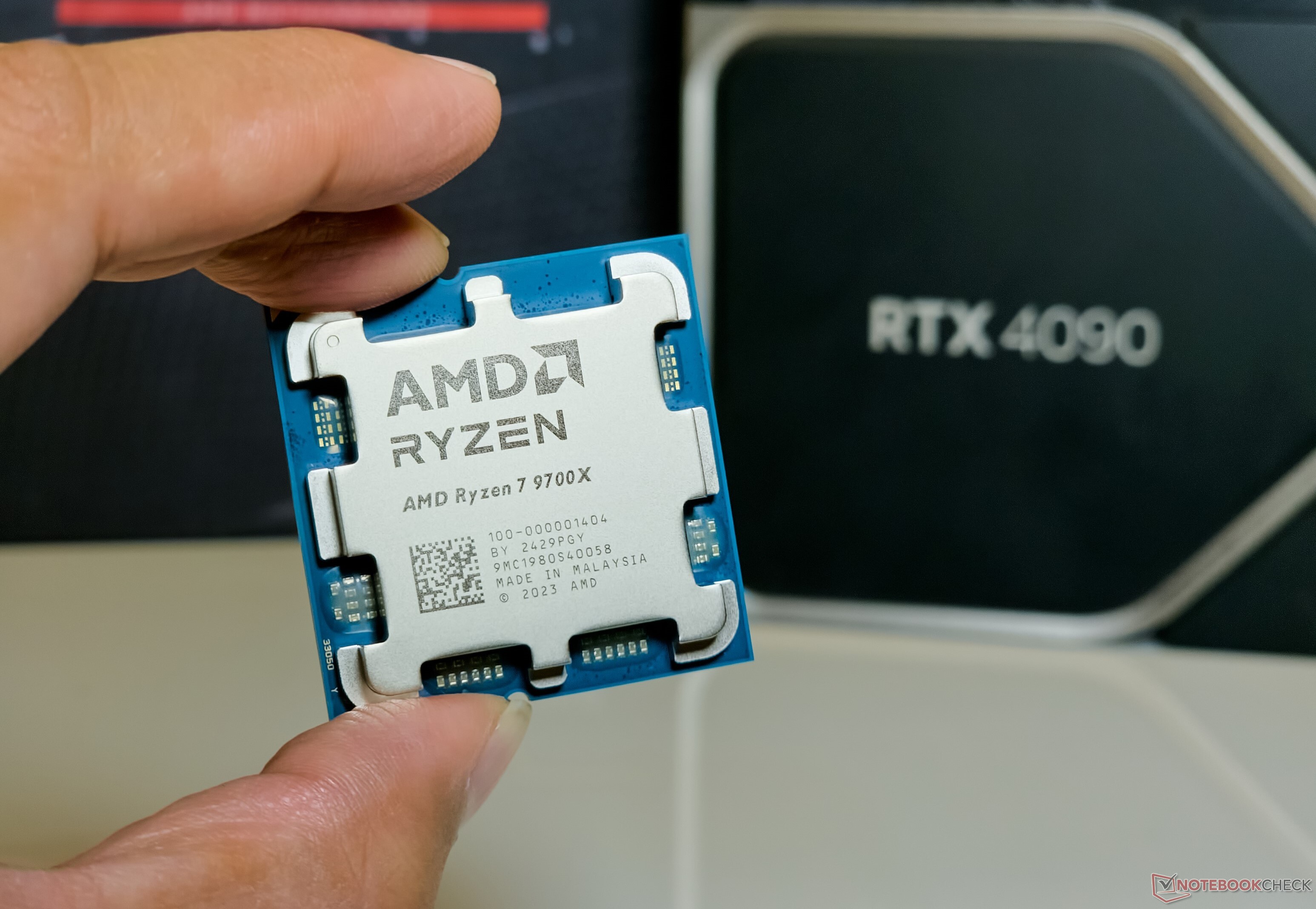Test de l'AMD Ryzen 7 9700X : la puissance d'un Core i9-14900K en