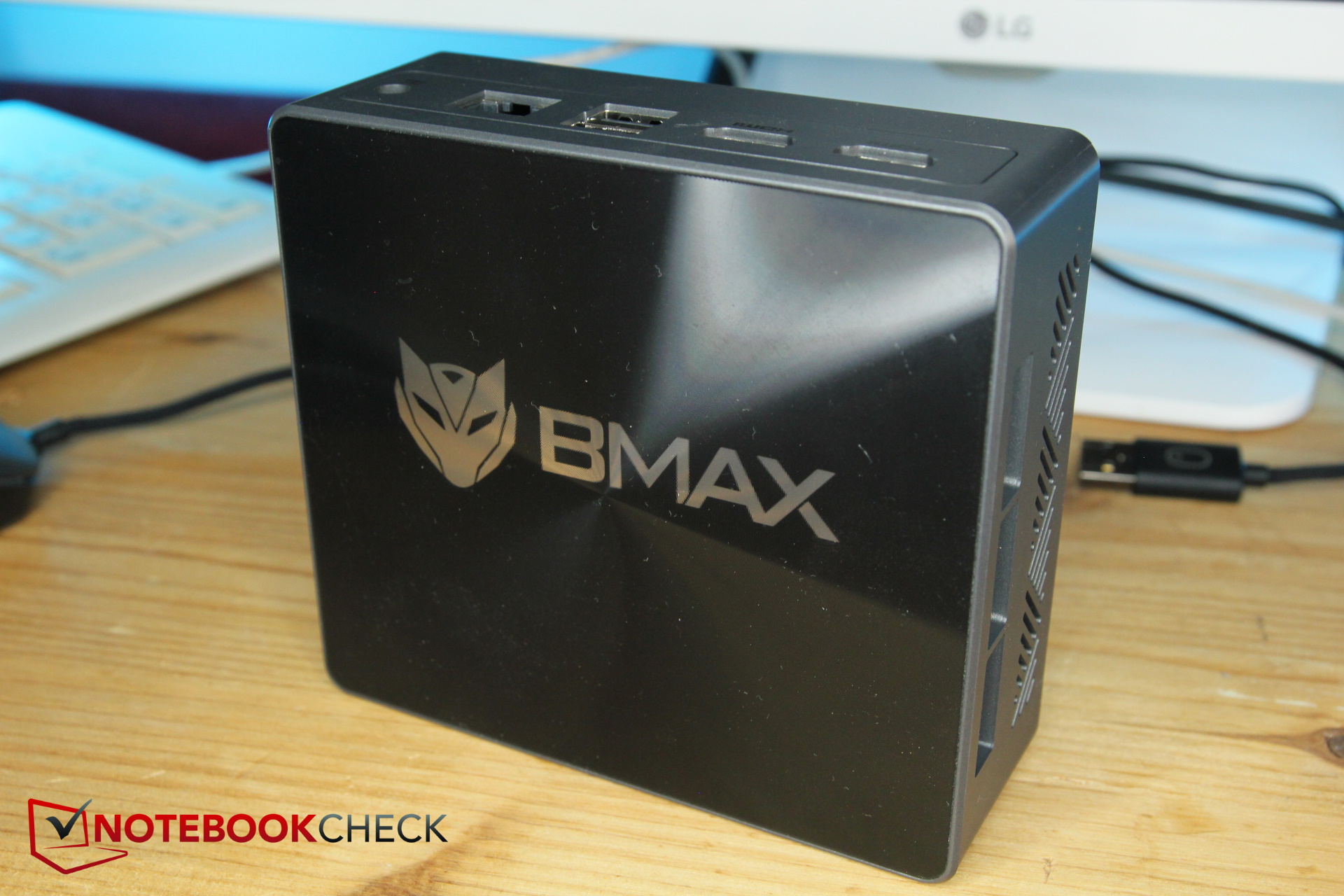 Ce mini PC BMAX ultra performant s'affiche à prix XS, tout le