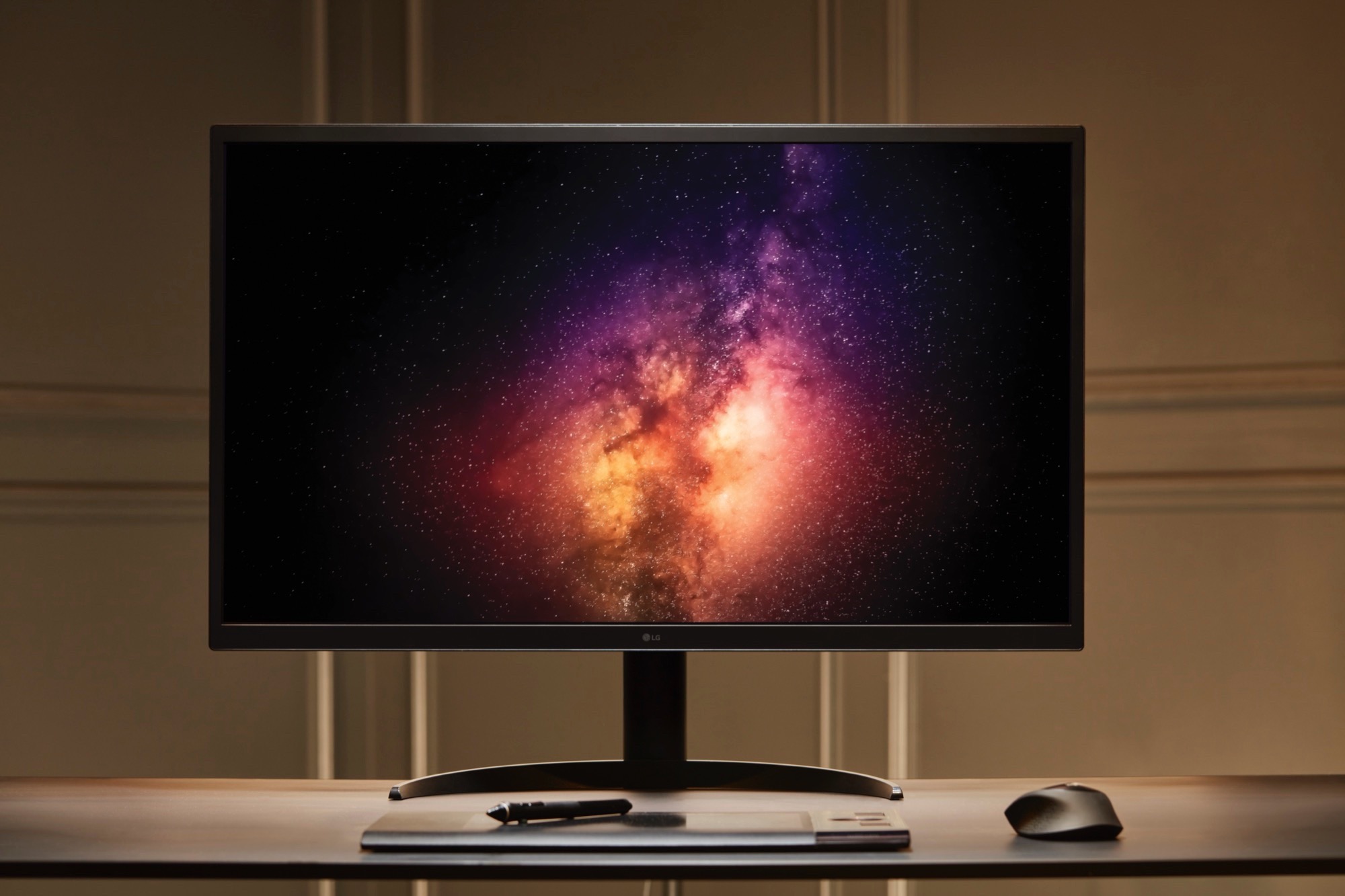 LG UltraFine OLED Pro Le premier moniteur OLED et 4K de 32 pouces au