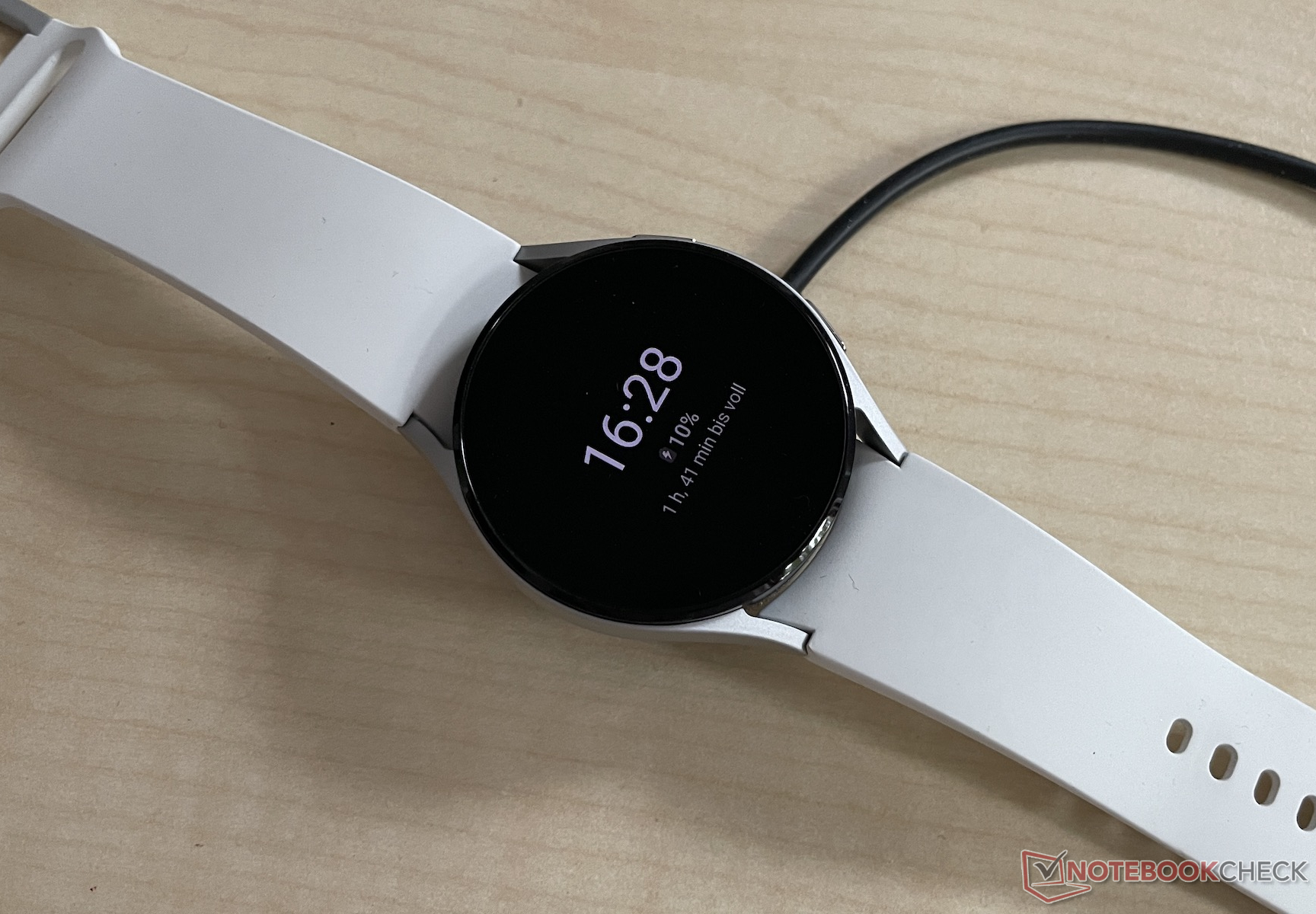 Galaxy cheap watch white