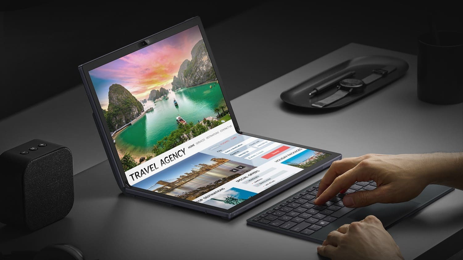 Samsung prépare un ordinateur portable à écran OLED pliable doté de la plus  grande diagonale d'écran lorsqu'il est fermé -  News