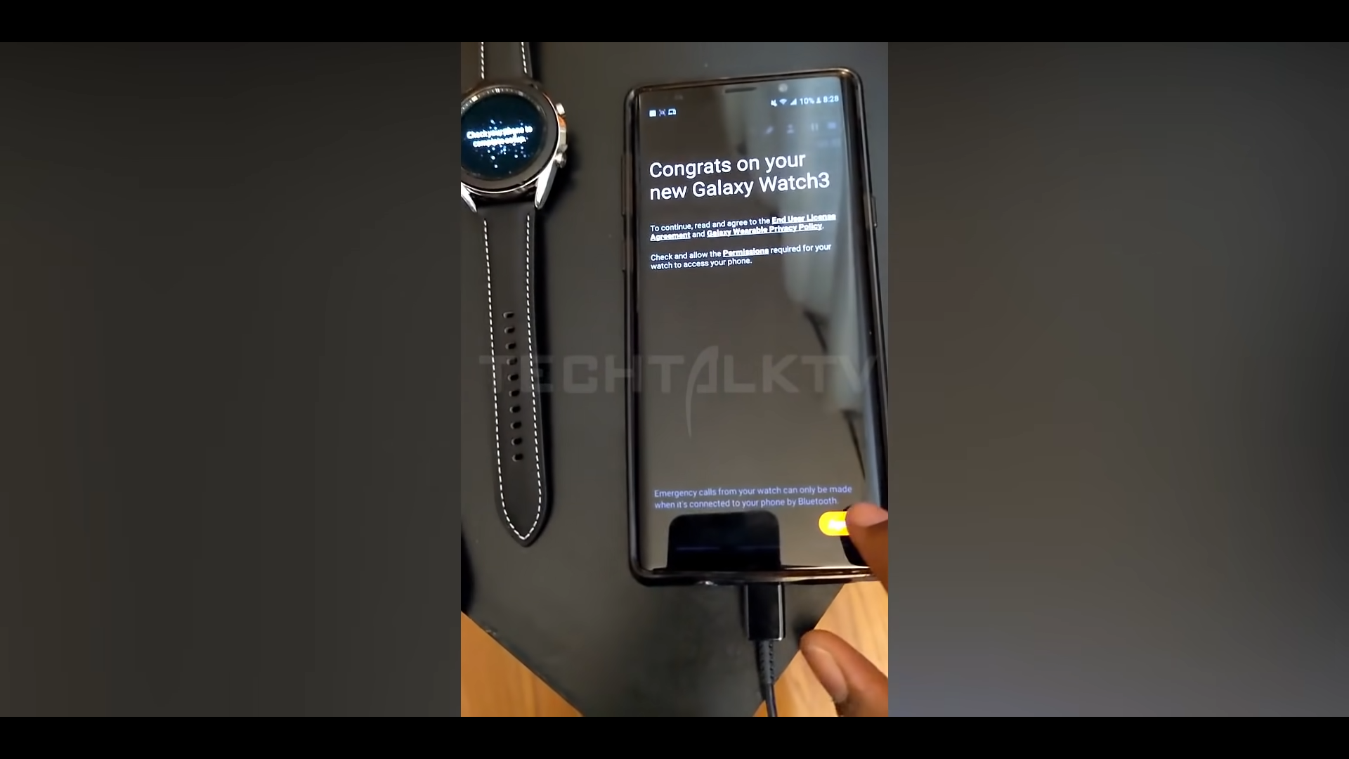 Samsung lance ses nouveaux écouteurs sans fil réglés sur l'AKG en version  ANC et supra-auriculaire -  News
