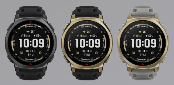 De gauche à droite : les versions Onyx Black, Black Gold et Arctic Gold de la smartwatch Amazfit T-Rex 3 Pro 44 mm. (Source de l'image : Amazfit)