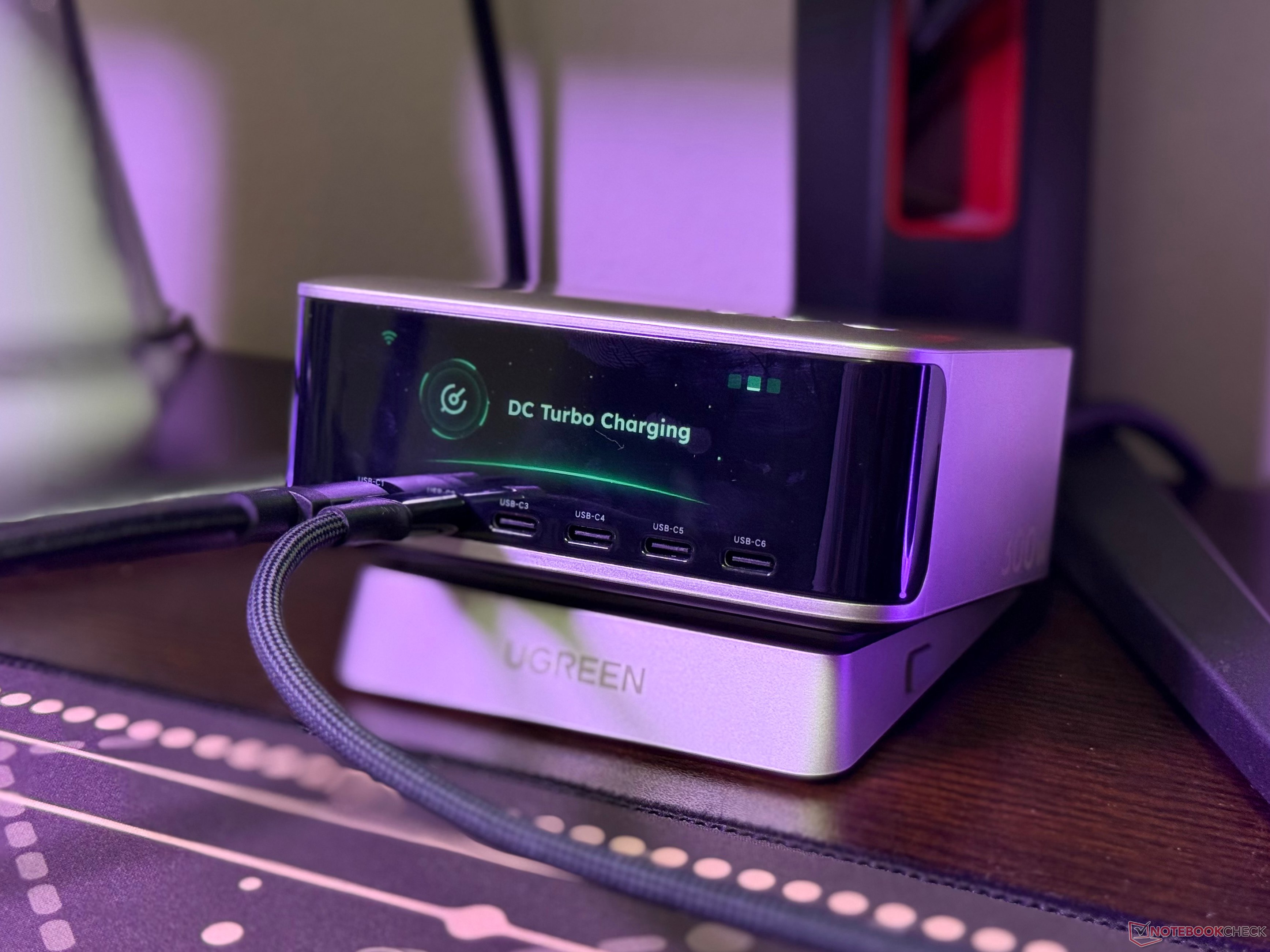 Ugreen Nexode Pro 300W Desktop Charger Review: Powerful Fast Charging Hub
