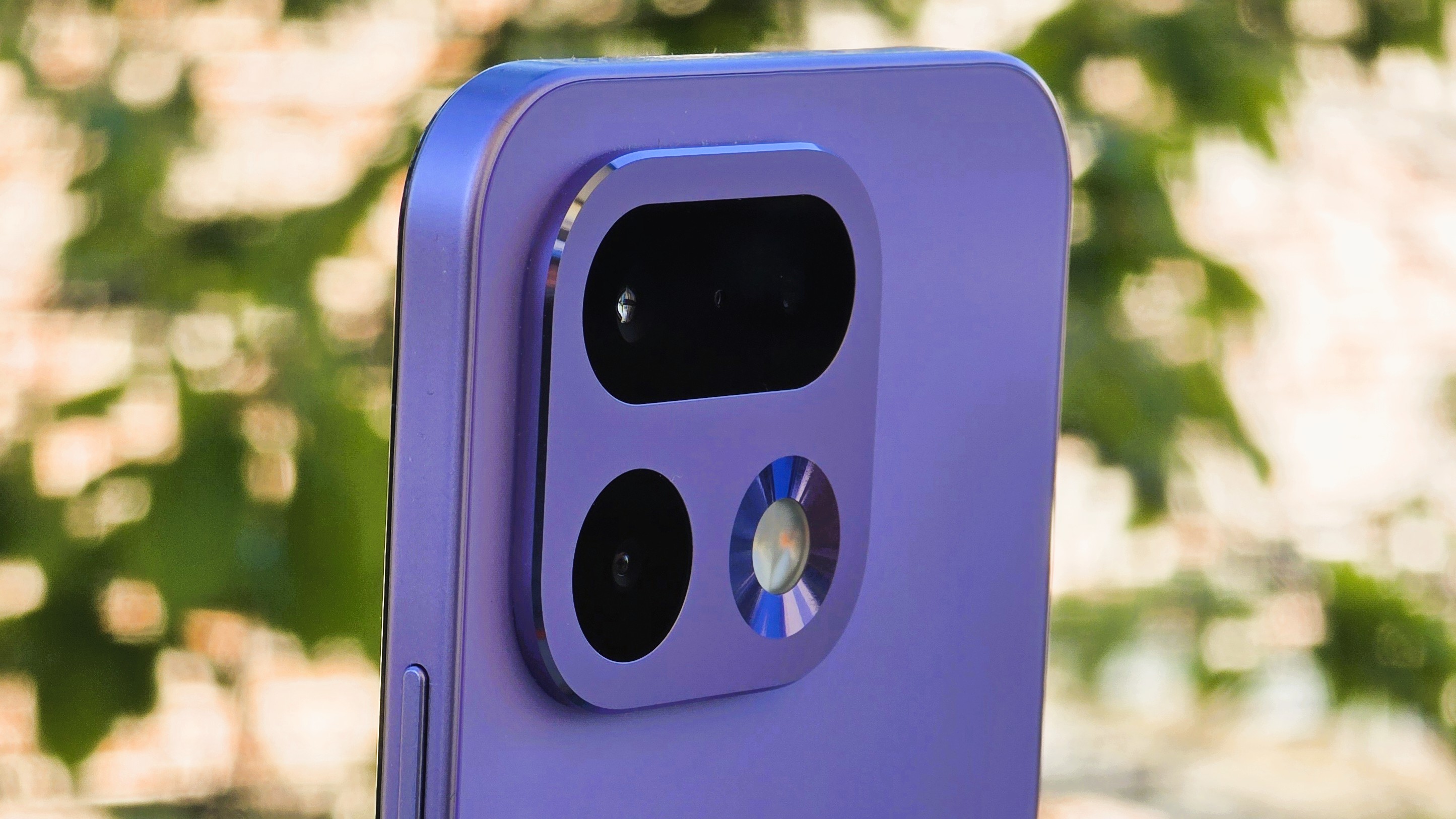 Realme’s New Budget Smartphones Feature Massive Batteries and Advanced Tech