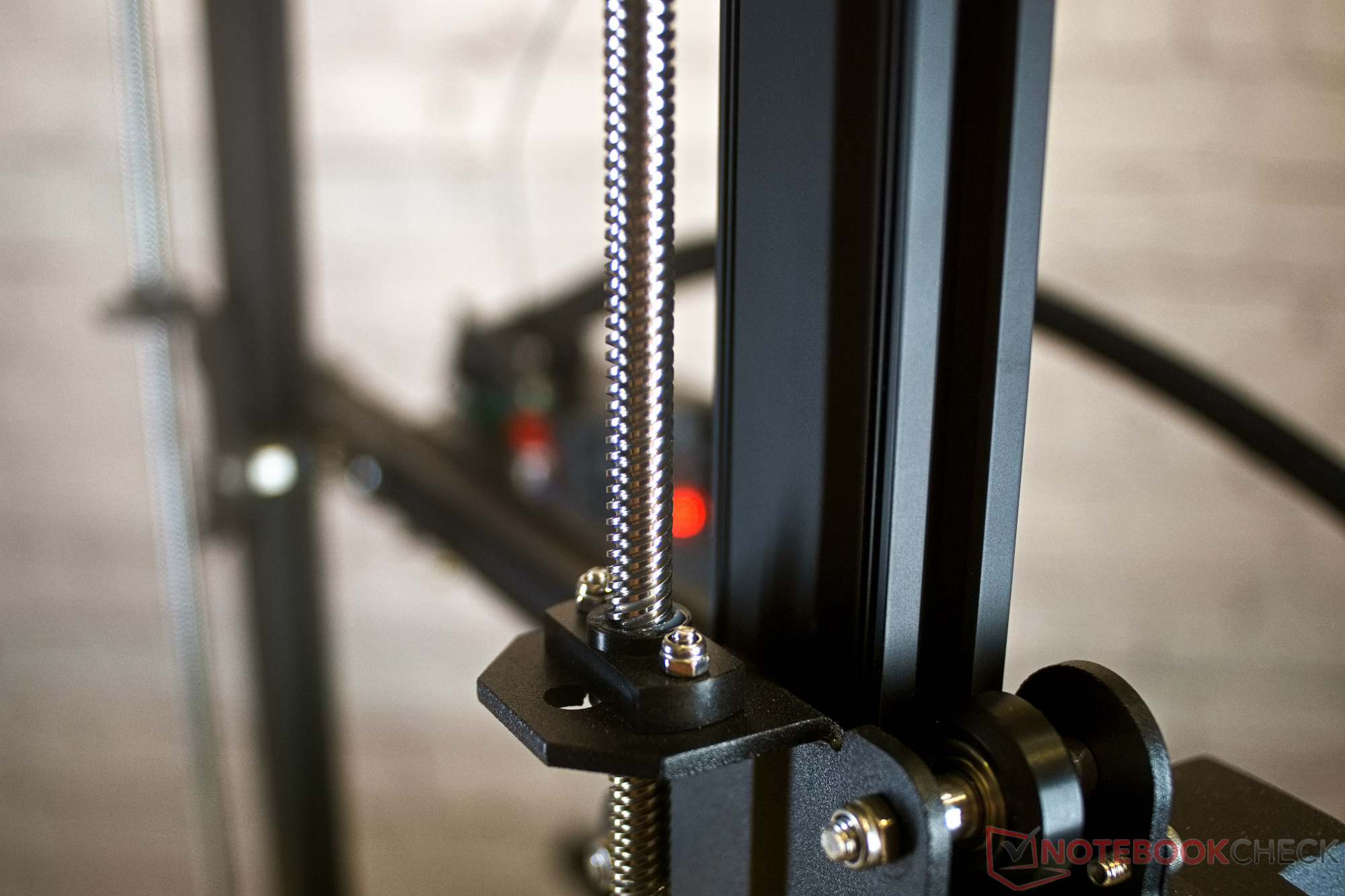Imprimante 3D Voxelab Aquila D1 - Nivellement Automatique avec Niveau de  précision de 25 Points, buse Haute température jusqu'à 300℃, Plateau  d'impression magnétique et Flexible. : : Commerce, Industrie et  Science
