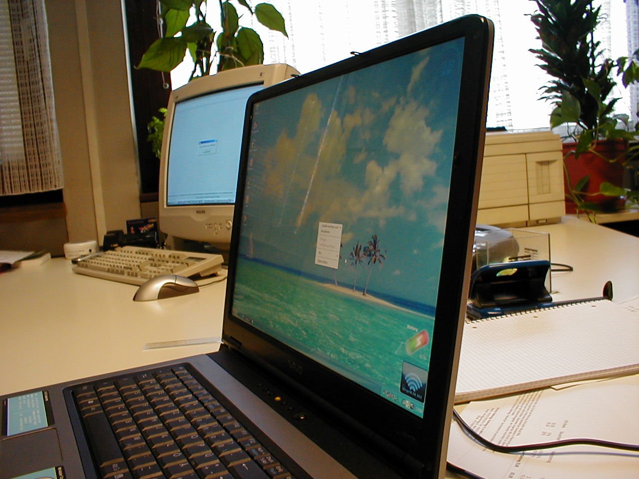 Test du KYY X90A : double écran pour unne extension de bureau portable -  Notebookcheck.fr