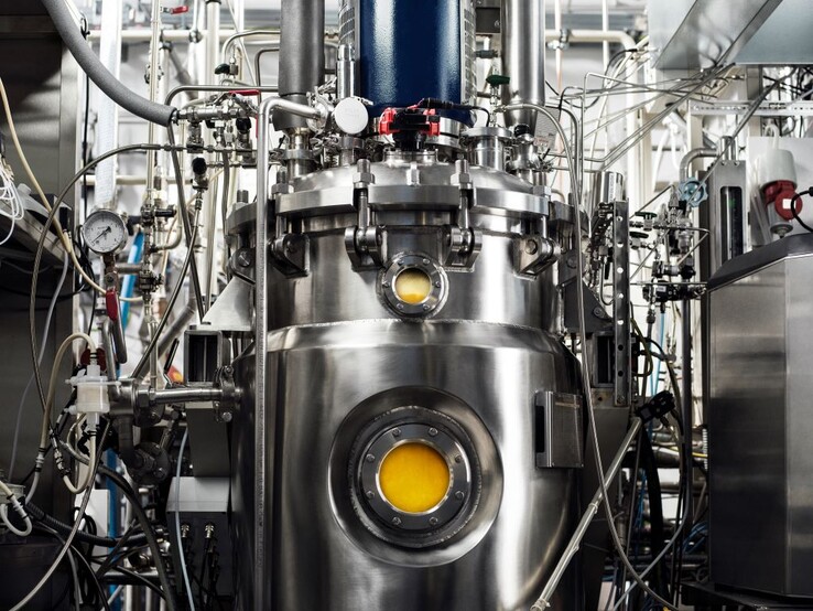 Solar Foods cultive la protéine Solein dans un bioréacteur à l'usine 01 en Finlande. (Source : Solar Foods)