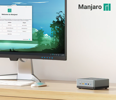 Le DeskMini UM700 avec Manjaro Linux devrait être livré en février. (Image source : MINISFORUM)