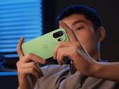 L'écran du OnePlus 16 utiliserait, selon certaines informations, un nouveau matériau électroluminescent BOE X4, développé conjointement par OnePlus et BOE.