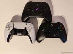 Dans l'ensemble, la manette suit le schéma de la Xbox