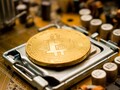 L'exploitation du bitcoin représente une menace pour le réseau électrique américain, selon une agence de notation