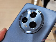 Le Magic5 combine un SoC phare avec des caméras plus mauvaises que celles du Magic5 Pro. (Image source : NotebookCheck)