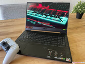 Test de l'Asus TUF Gaming A15 : un joueur économique avec une RTX 4050 et un écran 144 Hz