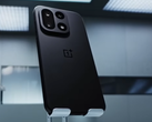 Le vaisseau amiral OnePlus 15 (Source : OnePlus)