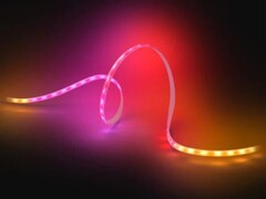 La bande lumineuse Philips Hue Gradient Strip (photo) a fait l&#039;objet d&#039;une fuite sur le site web de la marque. (Source de l&#039;image : Philips Hue)