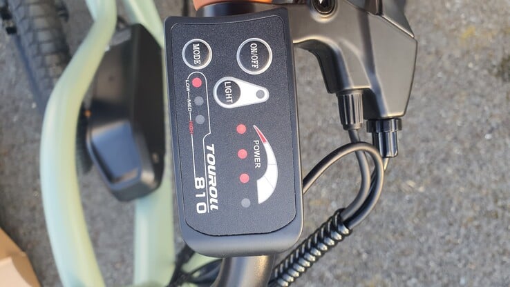 Affichage LED de base - Test du vélo électrique Touroll B2