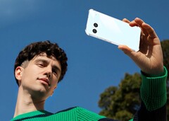 Le Sony Xperia 10 VII pourrait être doté d'un module photo au format paysage. (Source de l'image : SpinoArmor)