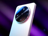 Le successeur de l'Oppo Find X8 Ultra, photographié ici, serait doté d'un énorme capteur de 200 MP et d'un téléobjectif de 1/1,28 pouce. (Source de l'image : Oppo)