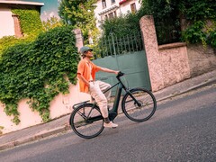 Le BTWIN LD 920E de Decathlon a été lancé dans l'UE. (Source de l'image : Decathlon)