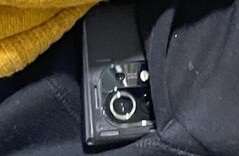 Le Xiaomi Mi 11 devrait avoir 8 Go de RAM dans sa variante de base. (Source de l'image : Weibo via @yabhishekhd)