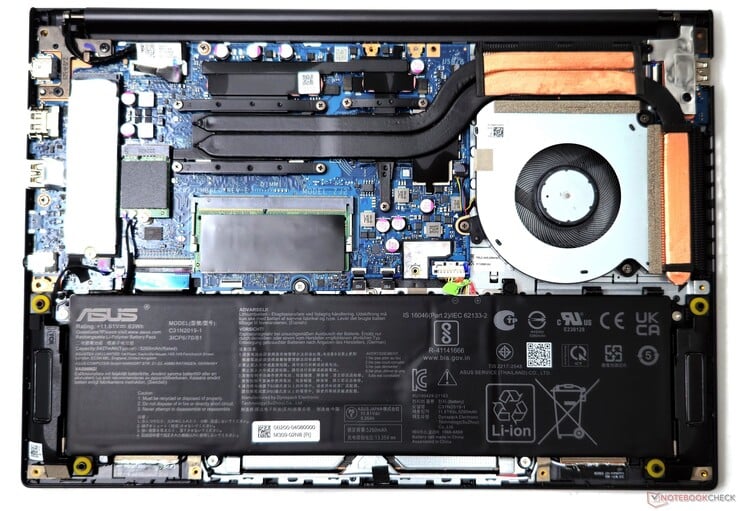 Asus VivoBook 14X OLED : Intérieur