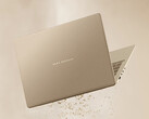 Asus propose le Zenbook 14 UX3480KA en trois coloris, tous dotés d'une finition en « ceraluminum ».