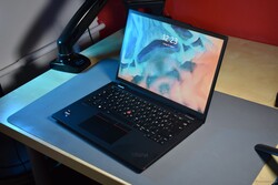 en revue : Lenovo ThinkPad X13 Yoga Gen 4, échantillon fourni par